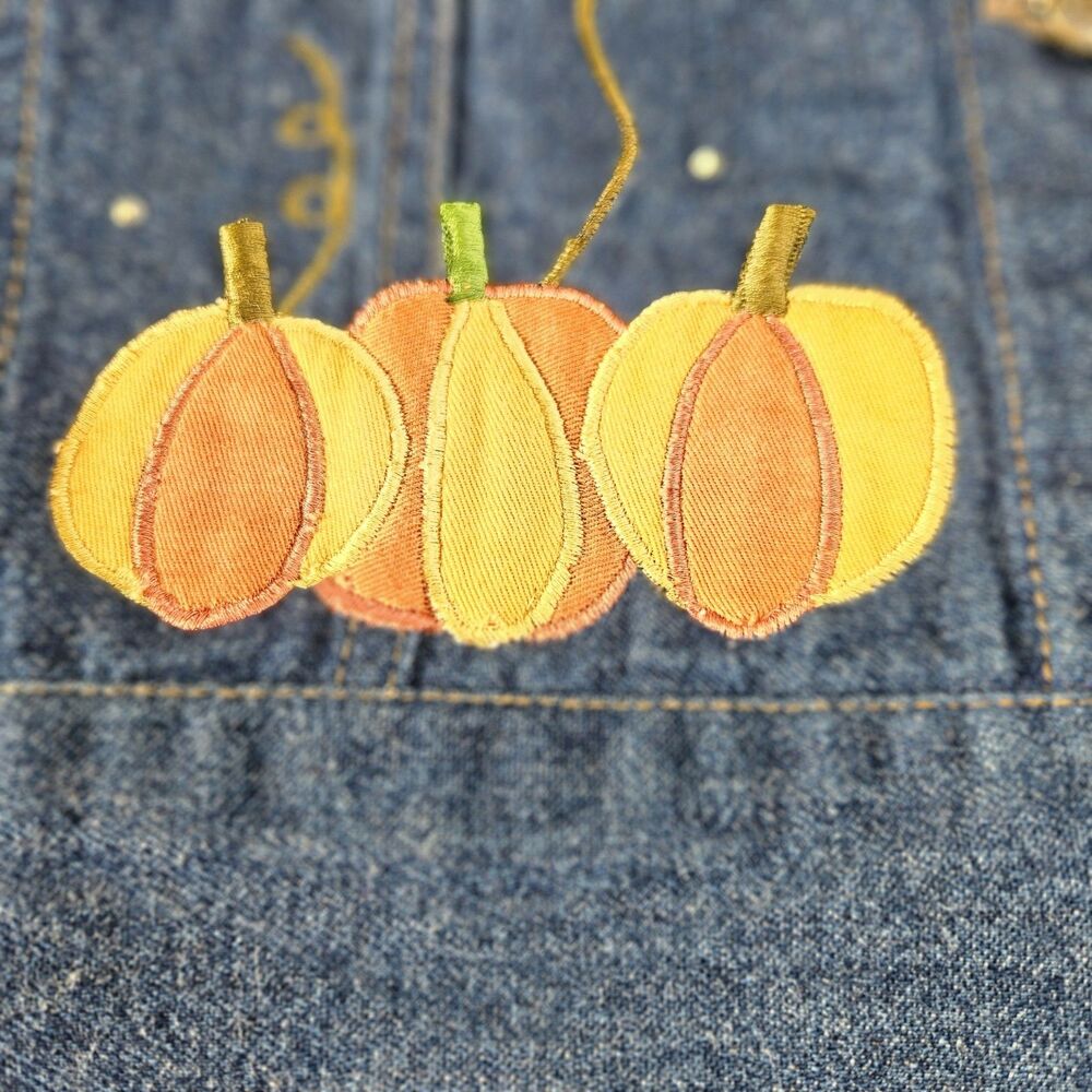 Quacker Factory Blue Denim Jacket Size M Fall Pumpkins Scarecrow Sunflowers - Picture 10 of 12